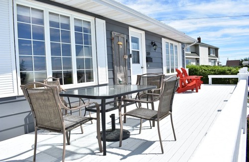 North Rustico House | Waterfront North Rustico; Million Dollar View