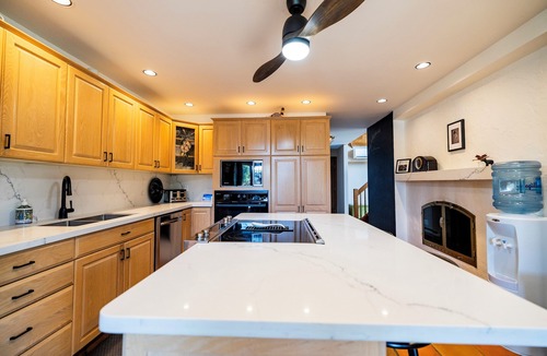Long Point Cottage | Waterfront Oasis | Walk to Beach, Free Kayaks & Private Boat Slip!
