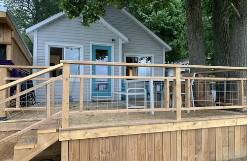 Whitewater Region Cottage | Waterfront Ottawa River Cottage sleeps 4-6