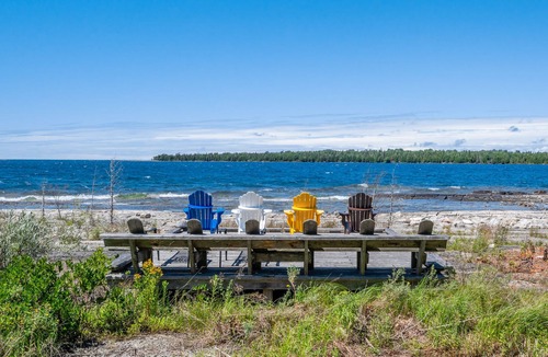 Tobermory Cottage | Waterfront post-&-beam: hot tub & stargaze tower