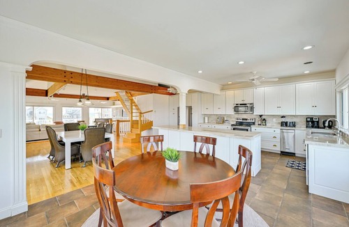 Suffolk County Cottage | Waterfront Westhampton Haven: Private Beach