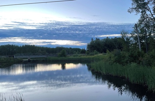 Ray Cabin | Welcome Friends and Family 2 Monthly Rental