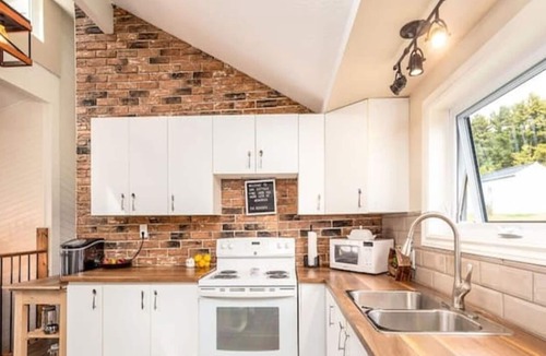 Whitewater Region Cottage | Welcome to Maple Key Trail on the Ottawa River