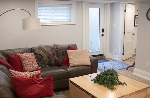 Guelph Apartment | Welcome to the Haven in the Old University Neighbourhood!