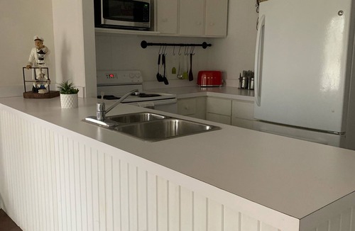 Ivy Lea Cottage | Welcome to the Jemh Cottage in the Thousand Islands.