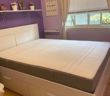 Glen Abbey House | Welcoming homestay with relaxing private room