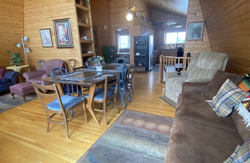 Warroad House | Wenzel's Woods-Pet Friendly/Fishing/Hunting/Hockey/Golf/ATVs