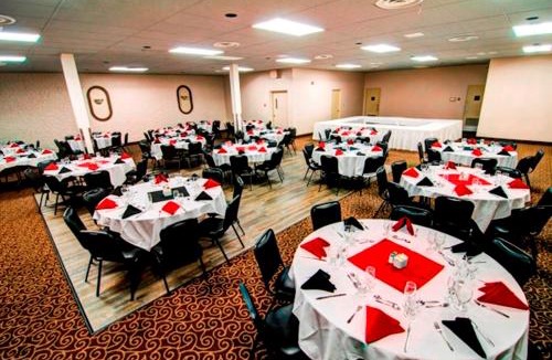 The Pas Hotel | Wescana Inn