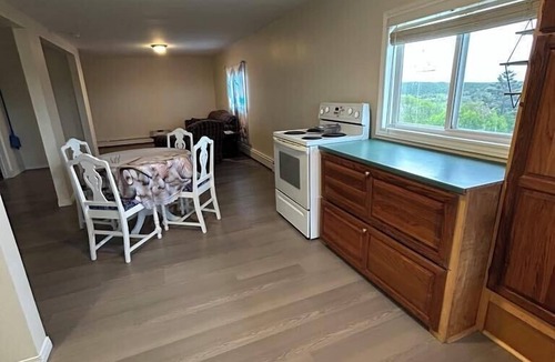 Tiddville House | Whale Cove suites