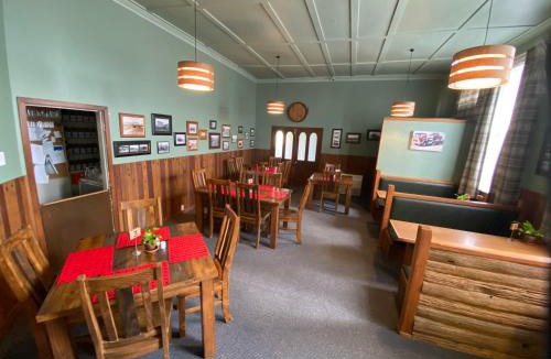 Mossburn Hotel | Wheels and Reels Accommodation