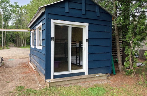 Algoma District Cottage | Whispering Pines Cottage