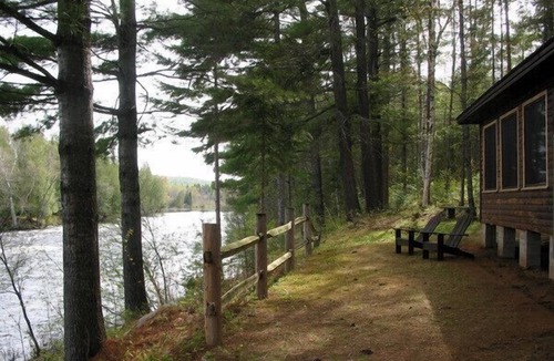 Carlow/Mayo Cottage | Whitepine Cottage - Boulter, Ontario, Canada