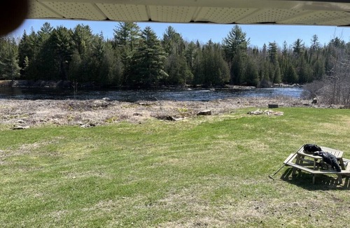 Whitney Cabin | Whitney cabin located on the Madawaska river just outside of Algonquin park