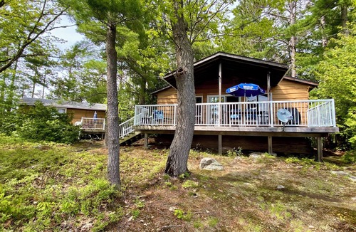 Gravenhurst Cottage | Whitt Island cottage on Lake Muskoka