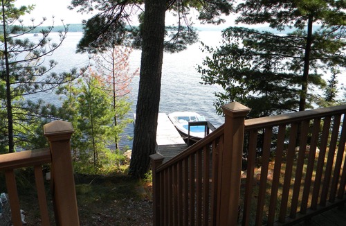 Crane Lake Cabin | Wilderness modern lake cabin