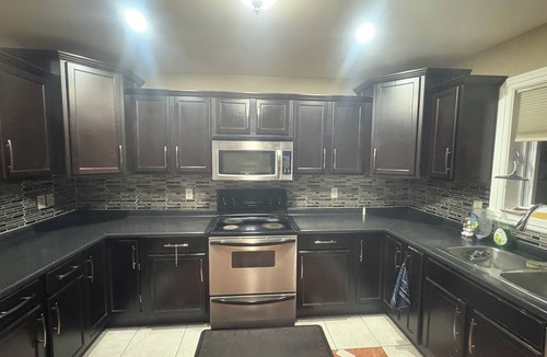 Woodslee House | Windsor Home Room 3
