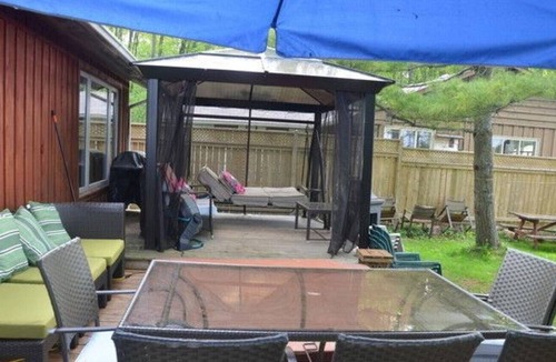 Virginia Cottage | Work &school from Family Lake Front Cottage On Simcoe high speed cable internet