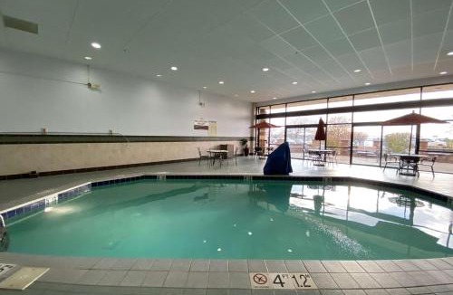 Burnsville Hotel | Wyndham Minneapolis South Burnsville