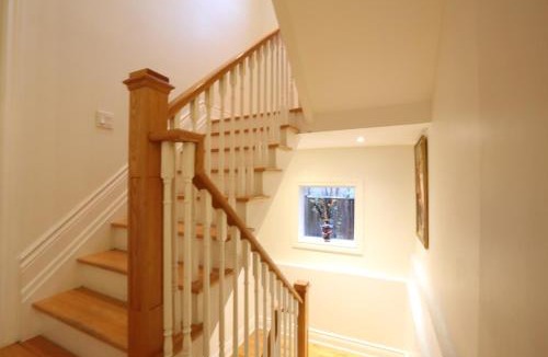 Palmerston Bed & Breakfast | Xiao Wang