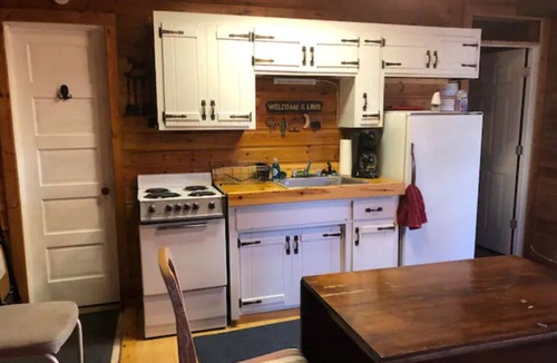 Hubbard County Apartment | Yola Lodge CABIN 1, Lake George, Minnesota, Itasca Park/Park Rapids/Bemidji