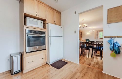 South Bruce Peninsula Cottage | Your Lakeside Retreat in Howdenvale