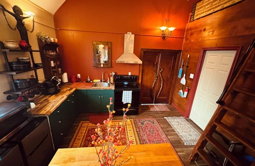 Elora House | Your Own Oasis In Downtown Elora!