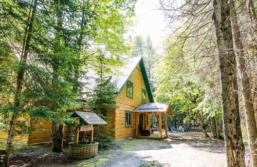 Haliburton Cottage | Your Premier Lakeside Getaway
