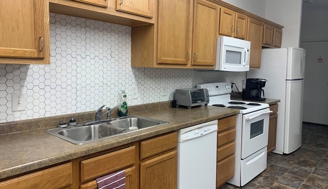 6 Plex Rental