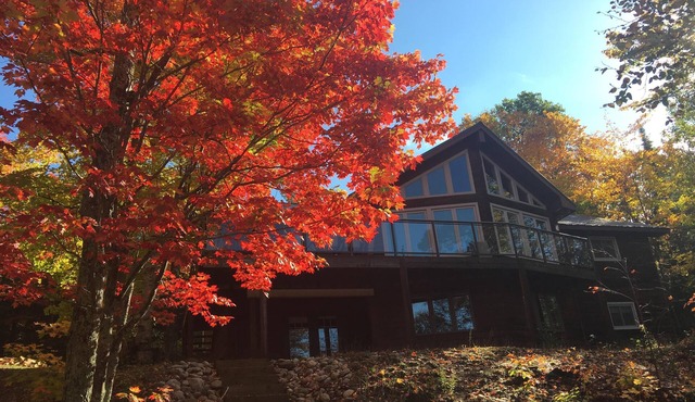 Appealing cottage by the lake