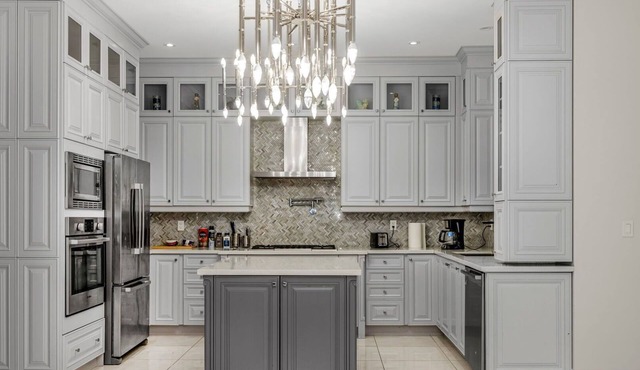 Beautiful 4BR Villa in Brampton