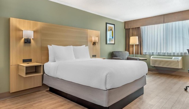 Best Western Plus Ottawa City Centre
