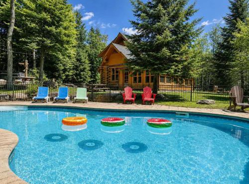 Blue Bear Spa sauna private pool lake access
