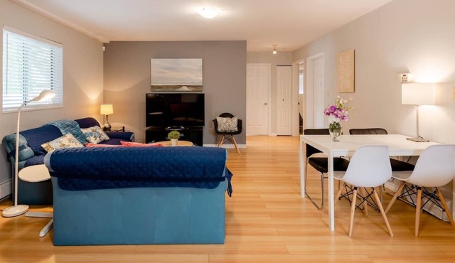 Bright, spacious two bedroom garden suite near the park