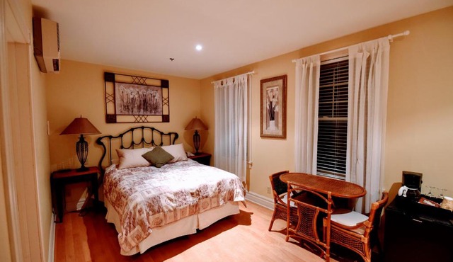 Burleigh Falls Inn