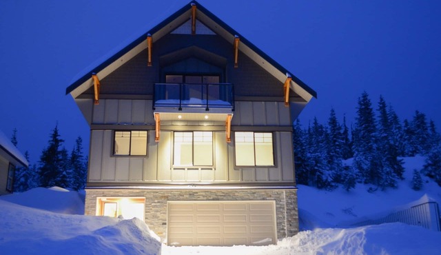 Cedar Lodge | Mountain View, EV Charger, Ping Pong