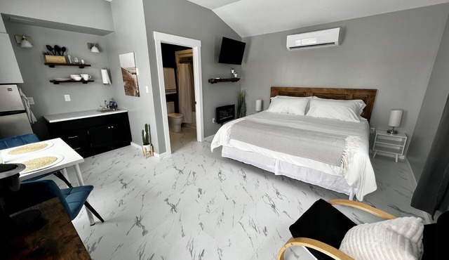 Chapel Suites - King Suite