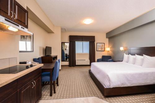 Chateau All Suites Hotel