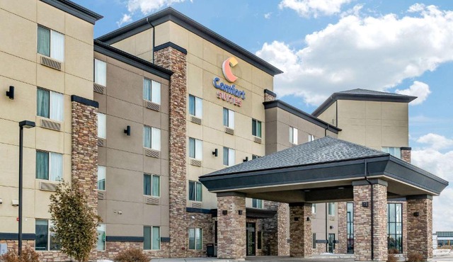 Comfort Suites