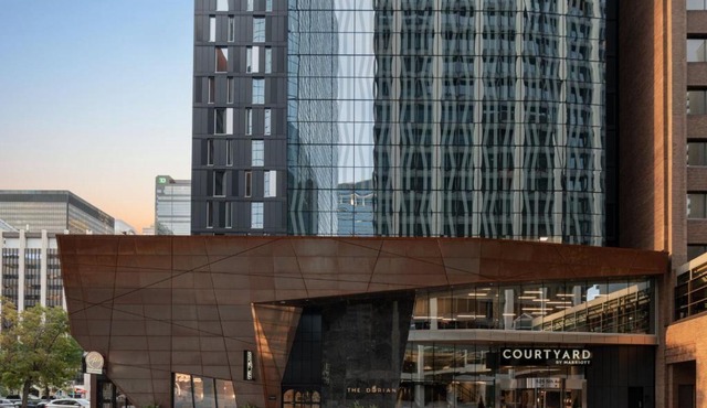 Courtyard by Marriott Calgary Downtown