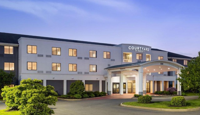 Courtyard by Marriott Kingston