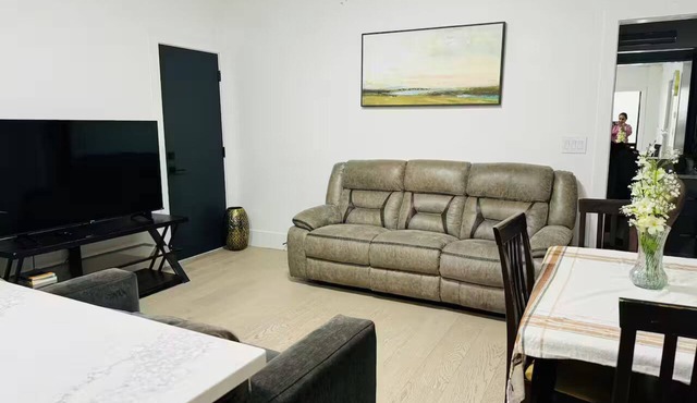 Cozy Hideaway with 2BR