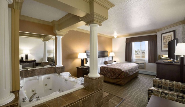Days Inn by Wyndham High Level