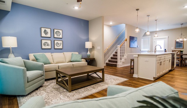 Emerald Star with Private Hot Tub, Near Beach and Wright Brothers Memorial!
