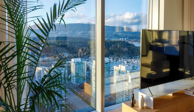 Executive corporate stay in beautiful Coal Harbour.