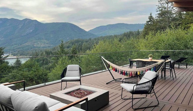 Executive Modern Sechelt View Home.n
