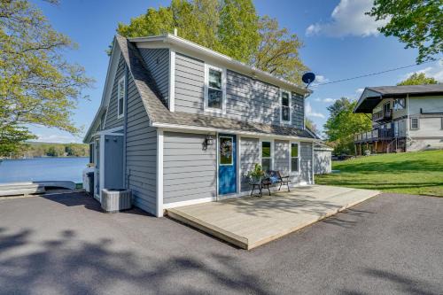 Family Friendly! Lakefront Tully Getaway w/Porch