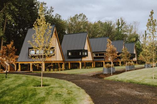 Finger Lakes Treehouse