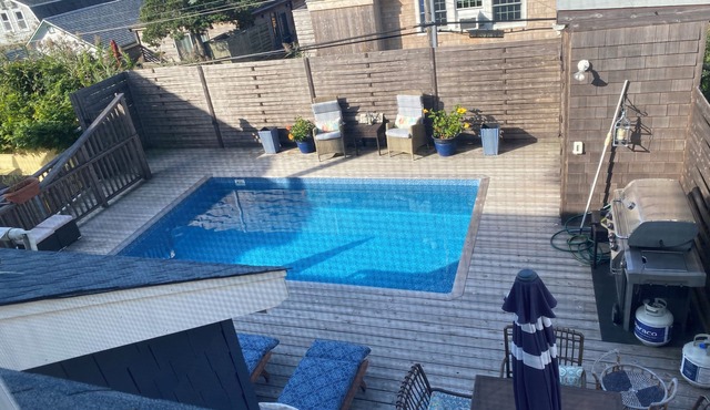 Fully renovated 4 bedroom and 2 full bathrooms Sleeps 9 Heated Pool