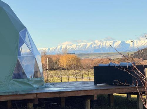 Glamping Dome - Pinot