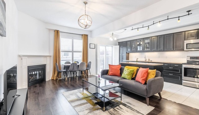 GLOBALSTAY . Spacious 3Bd 2.5Ba Townhome. Hot Tub & BBQ